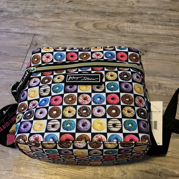 Betsey Johnson Doughnut Lunch Tote - Picture 1 of 12